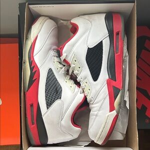 Jordan Men’s Retro 5 Fire Red, White and Red Sneakers with Black Highlights
